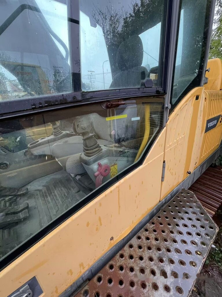 Volvo EC380DL - Верижен багер: снимка 4 Volvo EC380DL - Верижен багер: снимка 4