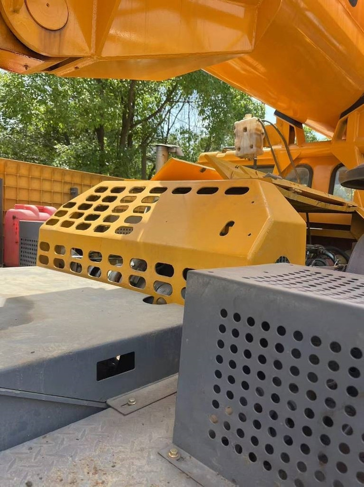 XCMG QY70K-II - Кран: снимка 4 XCMG QY70K-II - Кран: снимка 4