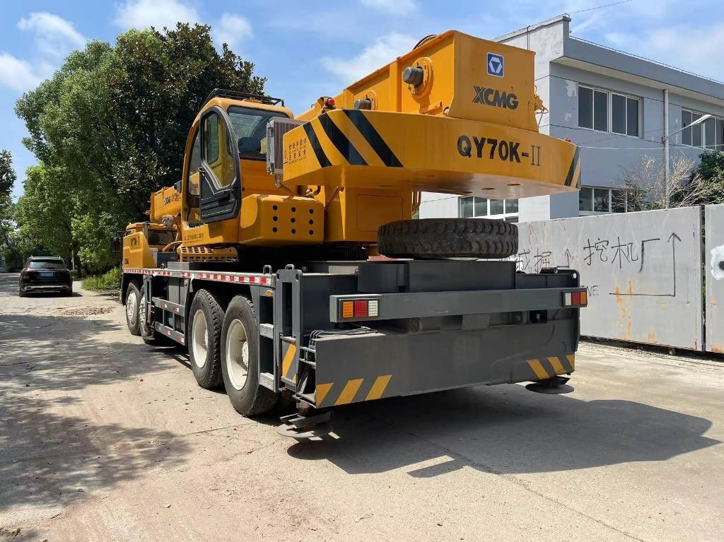 XCMG QY70K-II - Кран: снимка 1 XCMG QY70K-II - Кран: снимка 1