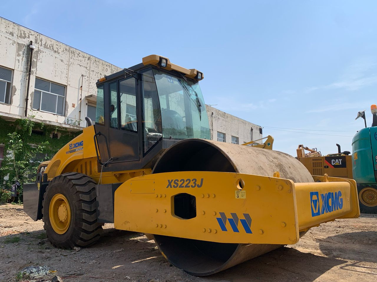 XCMG XS223J - Пътен валяк: снимка 5 XCMG XS223J - Пътен валяк: снимка 5