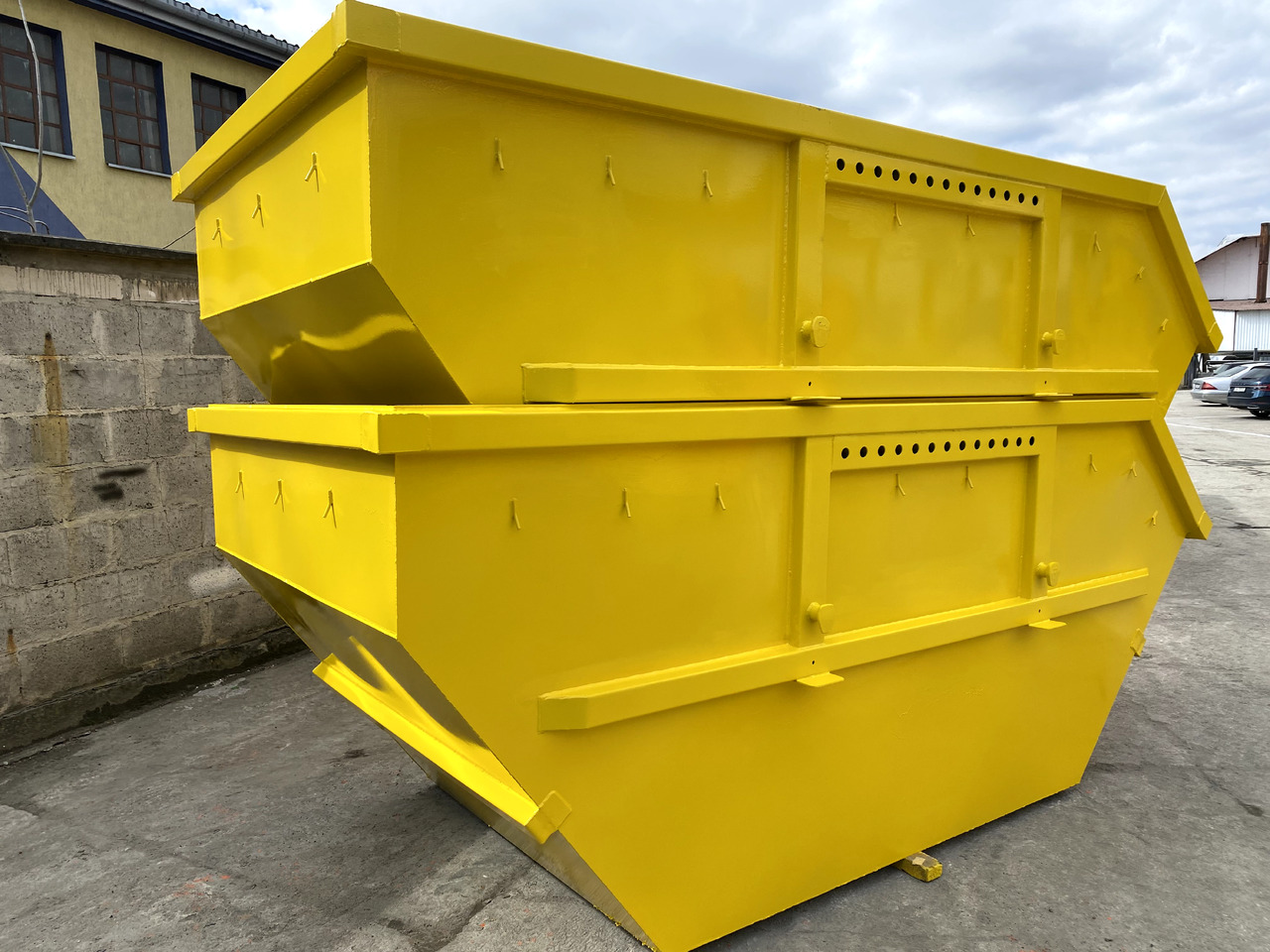 Metal-K Mulda/Bauschuttcontainer M5,5 - Контейнер за строителни отпадъци: снимка 2 Metal-K Mulda/Bauschuttcontainer M5,5 - Контейнер за строителни отпадъци: снимка 2