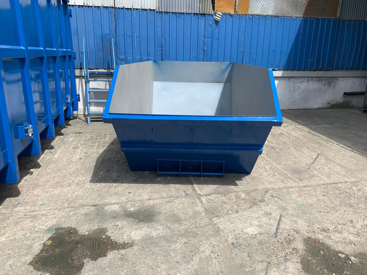 Mulda/Bauschuttcontainer/Absetzmulde/Multicar M1 - Контейнер за строителни отпадъци: снимка 2 Mulda/Bauschuttcontainer/Absetzmulde/Multicar M1 - Контейнер за строителни отпадъци: снимка 2