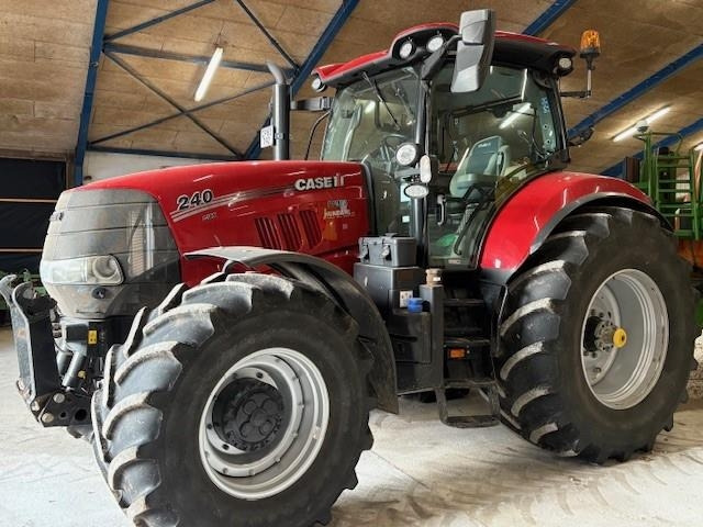 Case IH PUMA 240 CVX - Трактор: снимка 1 Case IH PUMA 240 CVX - Трактор: снимка 1