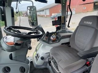 Claas AXION 870 CMATIC - Трактор: снимка 4 Claas AXION 870 CMATIC - Трактор: снимка 4