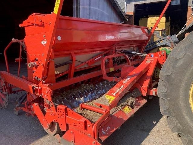 Kuhn HR4004/INTEGRA - Комбинирана сеялка: снимка 1 Kuhn HR4004/INTEGRA - Комбинирана сеялка: снимка 1