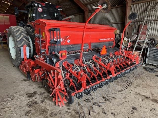 Kuhn SITERA 4000 + TF1500 - Комбинирана сеялка: снимка 1 Kuhn SITERA 4000 + TF1500 - Комбинирана сеялка: снимка 1