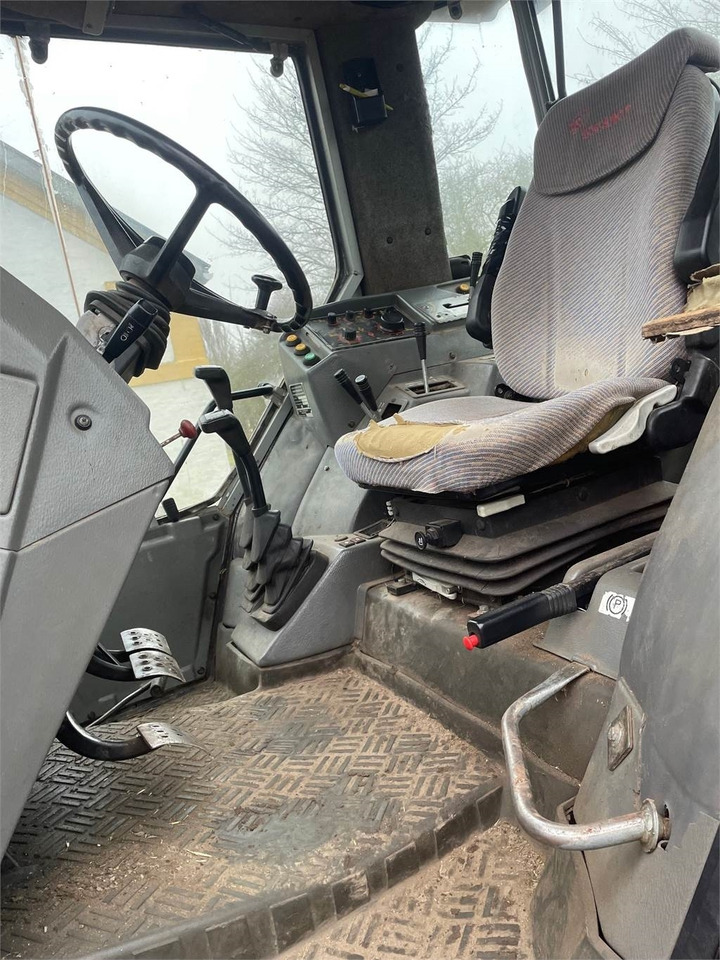 Massey Ferguson 3080 - Трактор: снимка 3 Massey Ferguson 3080 - Трактор: снимка 3