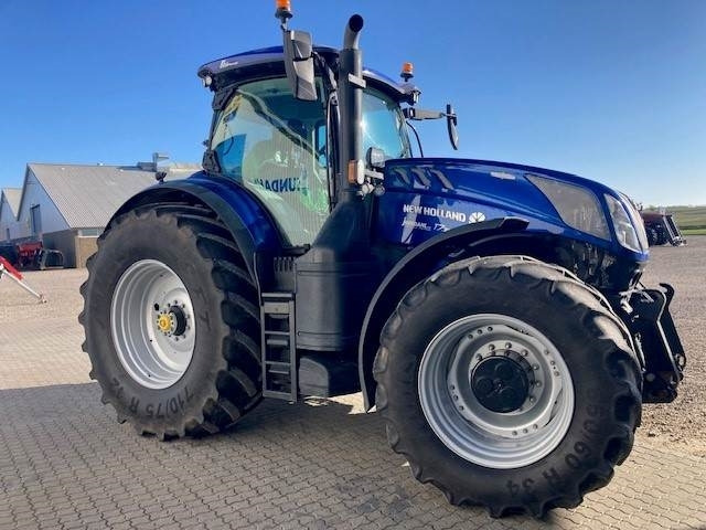 New Holland T7.315 HD AC NEW GEN - Трактор: снимка 2 New Holland T7.315 HD AC NEW GEN - Трактор: снимка 2