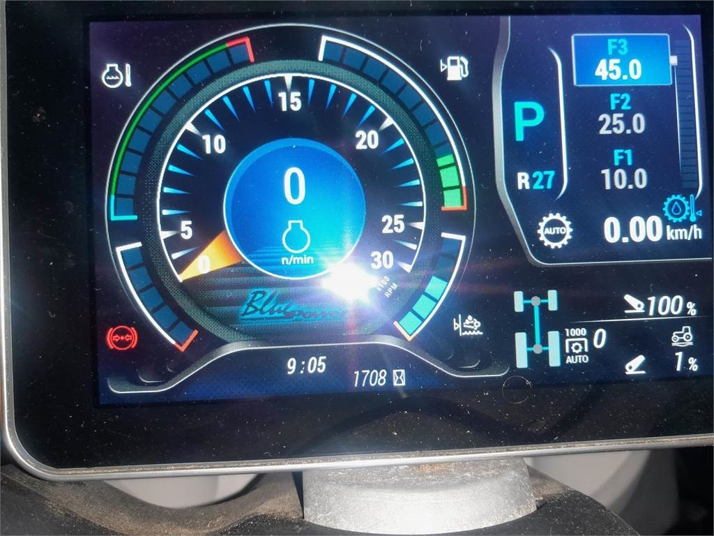 New Holland T7.315 HD AC NEW GEN - Трактор: снимка 5 New Holland T7.315 HD AC NEW GEN - Трактор: снимка 5