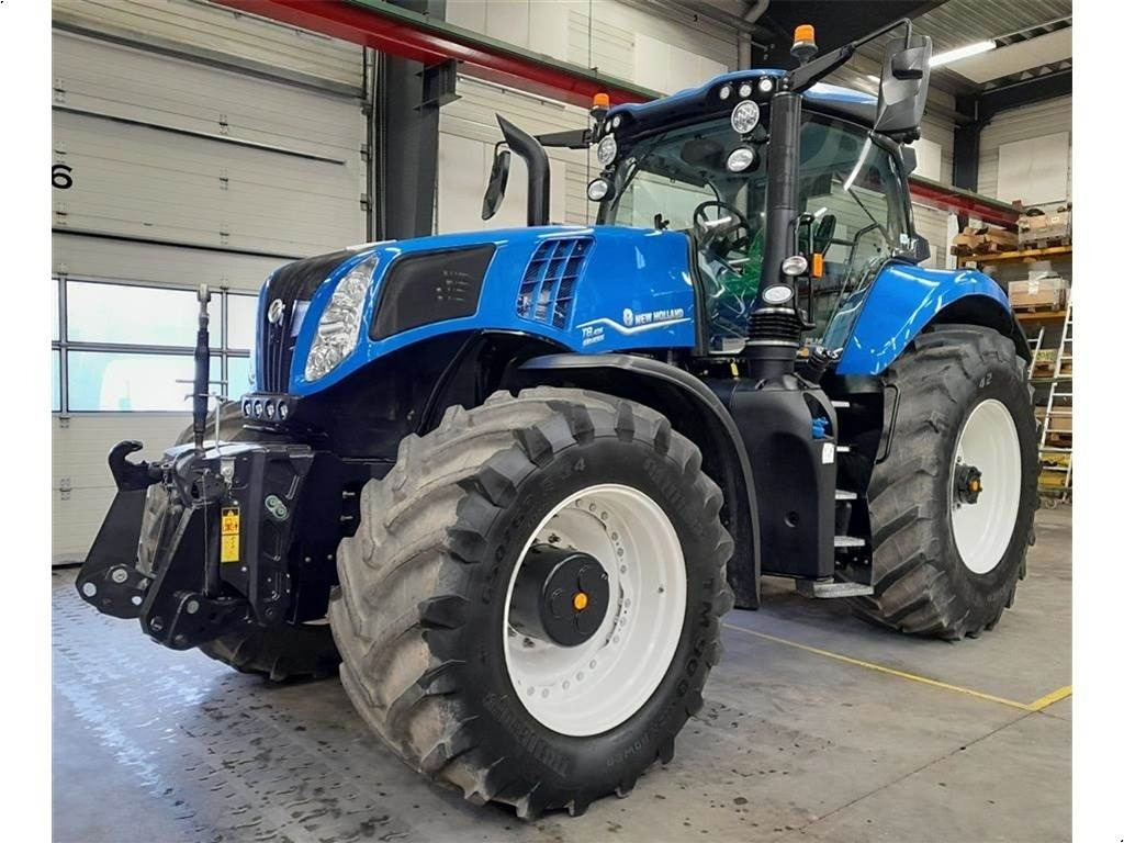 New Holland T8.435 PLMI UC ST. V - Трактор: снимка 1 New Holland T8.435 PLMI UC ST. V - Трактор: снимка 1