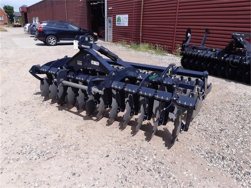 Agro - TOM 3 meters - Дискова брана: снимка 1 Agro - TOM 3 meters - Дискова брана: снимка 1