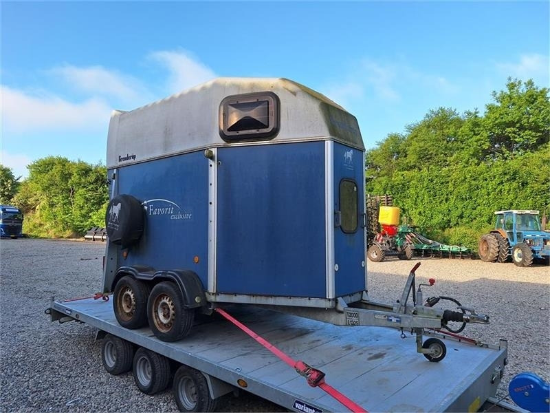 Brenderup 33 K HESTETRAILER - Ремарке за коне: снимка 1 Brenderup 33 K HESTETRAILER - Ремарке за коне: снимка 1