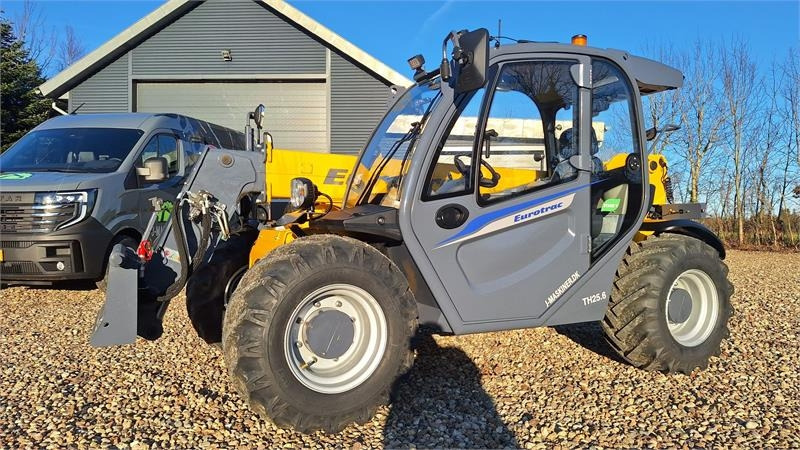 Eurotrac TH25.6 Fabrks ny - Телескопичен товарач: снимка 1 Eurotrac TH25.6 Fabrks ny - Телескопичен товарач: снимка 1