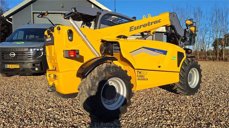 Eurotrac TH25.6 Fabrks ny - Телескопичен товарач: снимка 5 Eurotrac TH25.6 Fabrks ny - Телескопичен товарач: снимка 5