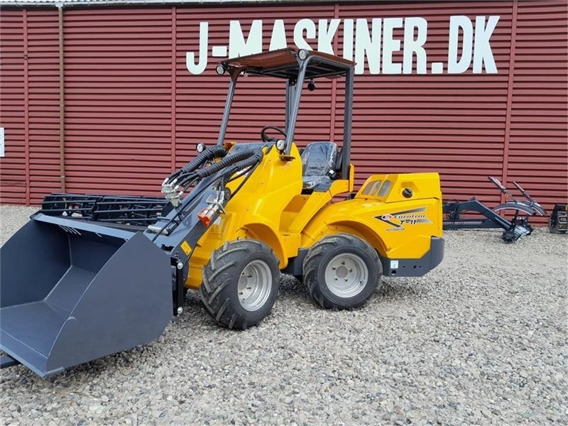 Eurotrac W11 Teleskop - Телескопичен колесен товарач: снимка 2 Eurotrac W11 Teleskop - Телескопичен колесен товарач: снимка 2