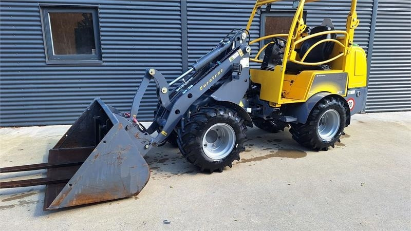 Eurotrac W12 - Компактен товарач: снимка 1 Eurotrac W12 - Компактен товарач: снимка 1