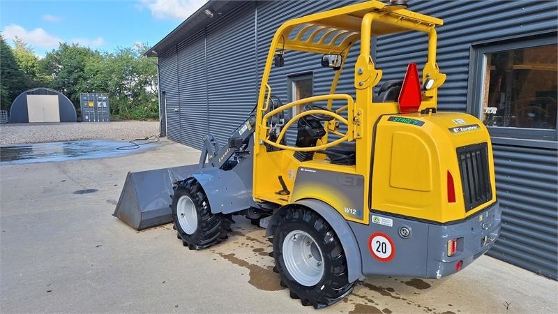 Eurotrac W12 - Компактен товарач: снимка 3 Eurotrac W12 - Компактен товарач: снимка 3