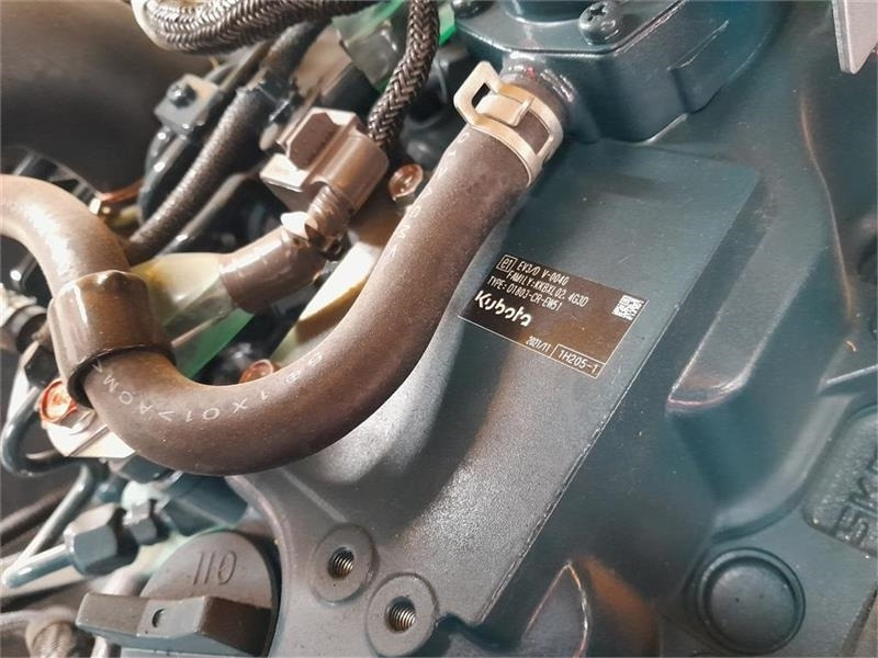 Eurotrac W12 - Компактен товарач: снимка 5 Eurotrac W12 - Компактен товарач: снимка 5