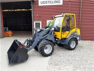 Eurotrac w13f - Компактен товарач: снимка 1 Eurotrac w13f - Компактен товарач: снимка 1