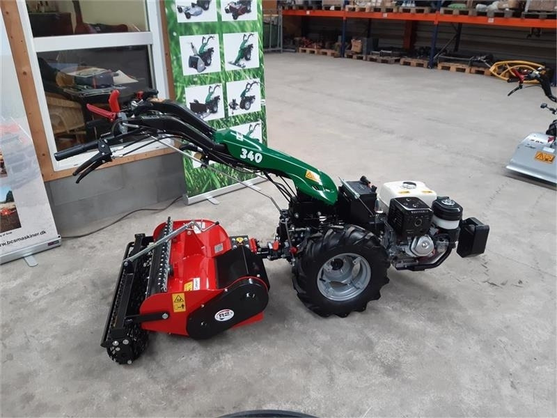 Ferrari 340 el-start - Трактор за комунални дейности: снимка 2 Ferrari 340 el-start - Трактор за комунални дейности: снимка 2