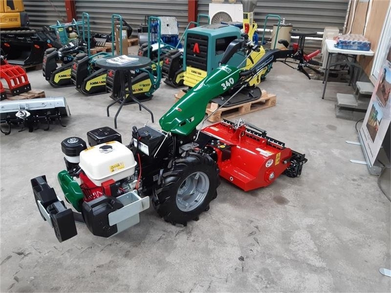 Ferrari 340 el-start - Трактор за комунални дейности: снимка 4 Ferrari 340 el-start - Трактор за комунални дейности: снимка 4