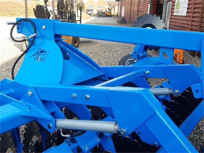 Inter-Tech Diskharve 4 meter med lift - Дискова брана: снимка 5 Inter-Tech Diskharve 4 meter med lift - Дискова брана: снимка 5