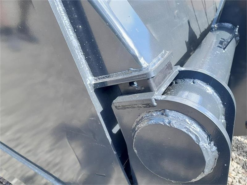 Inter-Tech Højtipskovl 3 kb3 INTER TECH 2,60m - Кофа за товарач: снимка 3 Inter-Tech Højtipskovl 3 kb3 INTER TECH 2,60m - Кофа за товарач: снимка 3