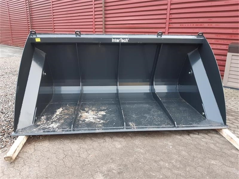 Inter-Tech højtipskovl inter-tech 3 meters - Кофа за товарач: снимка 5 Inter-Tech højtipskovl inter-tech 3 meters - Кофа за товарач: снимка 5