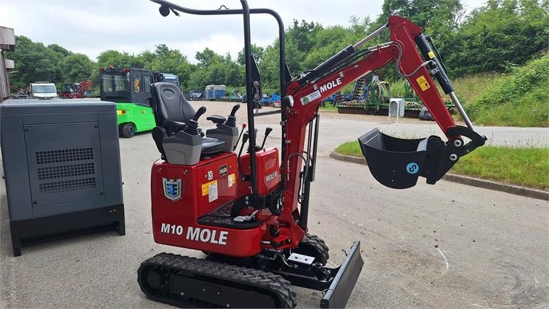 Mole M10 Ny - Мини багер: снимка 5 Mole M10 Ny - Мини багер: снимка 5