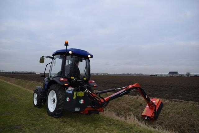 - - - boxer - Прикачен инвентар за Трактор за комунални дейности: снимка 1 - - - boxer - Прикачен инвентар за Трактор за комунални дейности: снимка 1