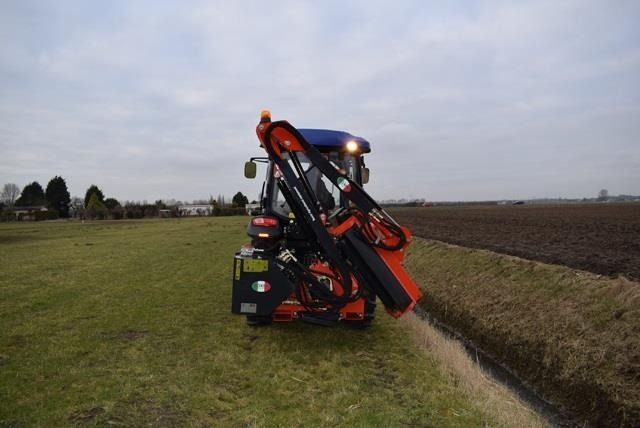 - - - boxer - Прикачен инвентар за Трактор за комунални дейности: снимка 3 - - - boxer - Прикачен инвентар за Трактор за комунални дейности: снимка 3