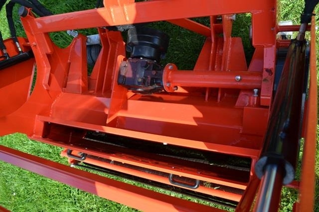 - - - boxer - Прикачен инвентар за Трактор за комунални дейности: снимка 4 - - - boxer - Прикачен инвентар за Трактор за комунални дейности: снимка 4