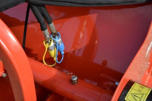 - - - boxer - Прикачен инвентар за Трактор за комунални дейности: снимка 3 - - - boxer - Прикачен инвентар за Трактор за комунални дейности: снимка 3