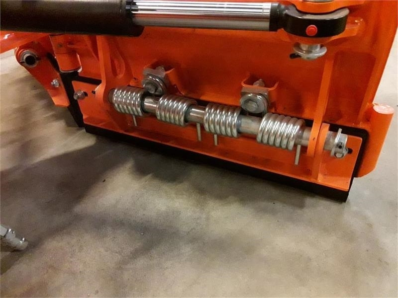 Sigma Pro G101 - Гребло за сняг за Селскостопанска техника: снимка 5 Sigma Pro G101 - Гребло за сняг за Селскостопанска техника: снимка 5