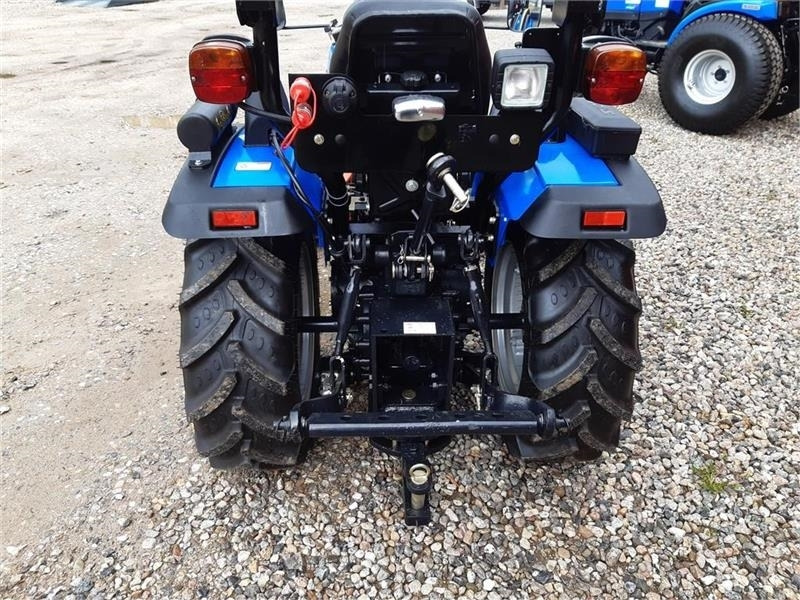 Solis 26 servostyring og brede traktor dæk - Трактор за комунални дейности: снимка 3 Solis 26 servostyring og brede traktor dæk - Трактор за комунални дейности: снимка 3