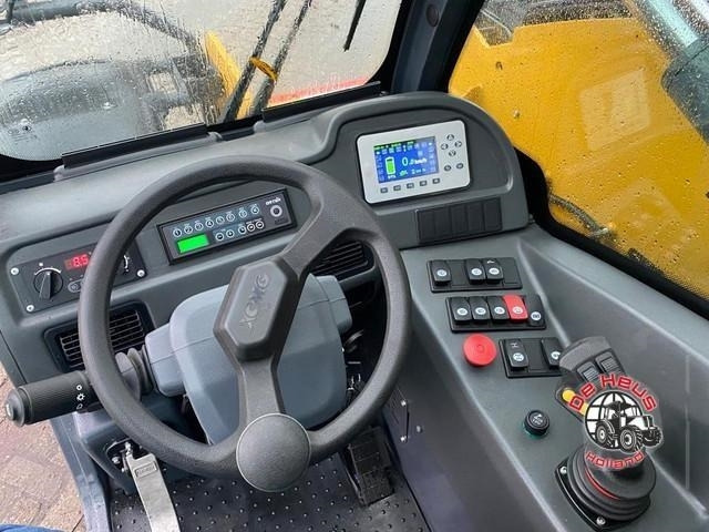 - - - XCMG XC6-2506E - Телескопичен товарач: снимка 4 - - - XCMG XC6-2506E - Телескопичен товарач: снимка 4