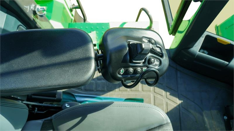 XCMG XC975-EV ELEKTRISK - Колесен товарач: снимка 4 XCMG XC975-EV ELEKTRISK - Колесен товарач: снимка 4