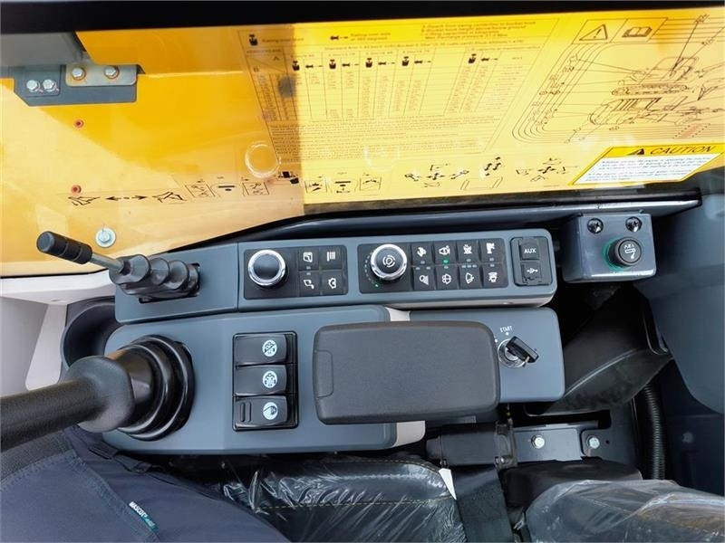 Верижен багер XCMG XE80E: снимка 11
