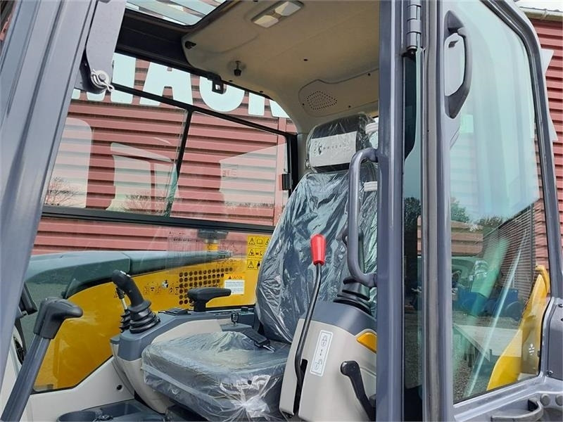 Верижен багер XCMG XE80E: снимка 10