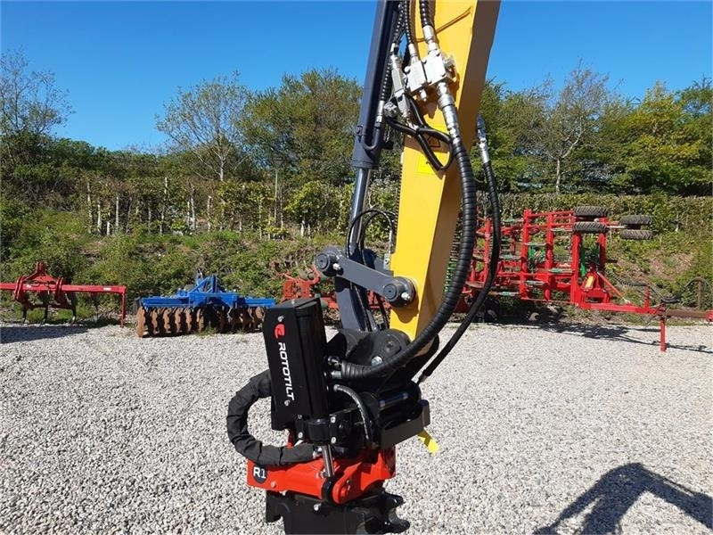 XCMG xe27e med rototilt - Мини багер: снимка 3 XCMG xe27e med rototilt - Мини багер: снимка 3