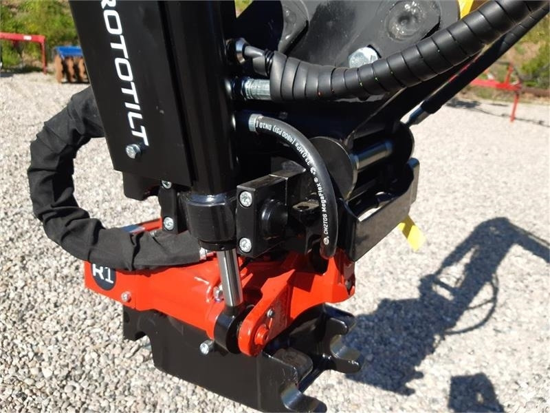 XCMG xe27e med rototilt - Мини багер: снимка 5 XCMG xe27e med rototilt - Мини багер: снимка 5