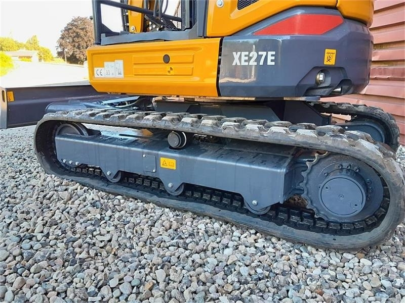 XCMG xe27e u/hus - Мини багер: снимка 4 XCMG xe27e u/hus - Мини багер: снимка 4