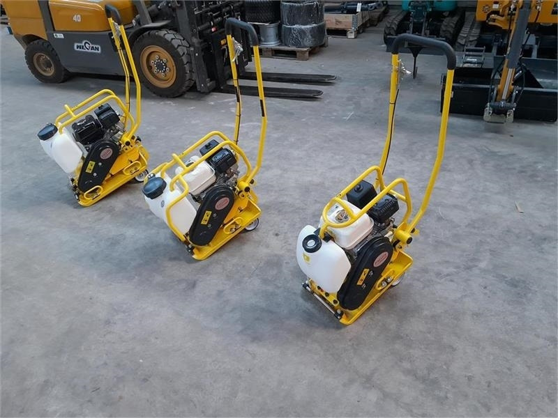 - - - paclite pladevibrator - Виброплоча: снимка 1 - - - paclite pladevibrator - Виброплоча: снимка 1