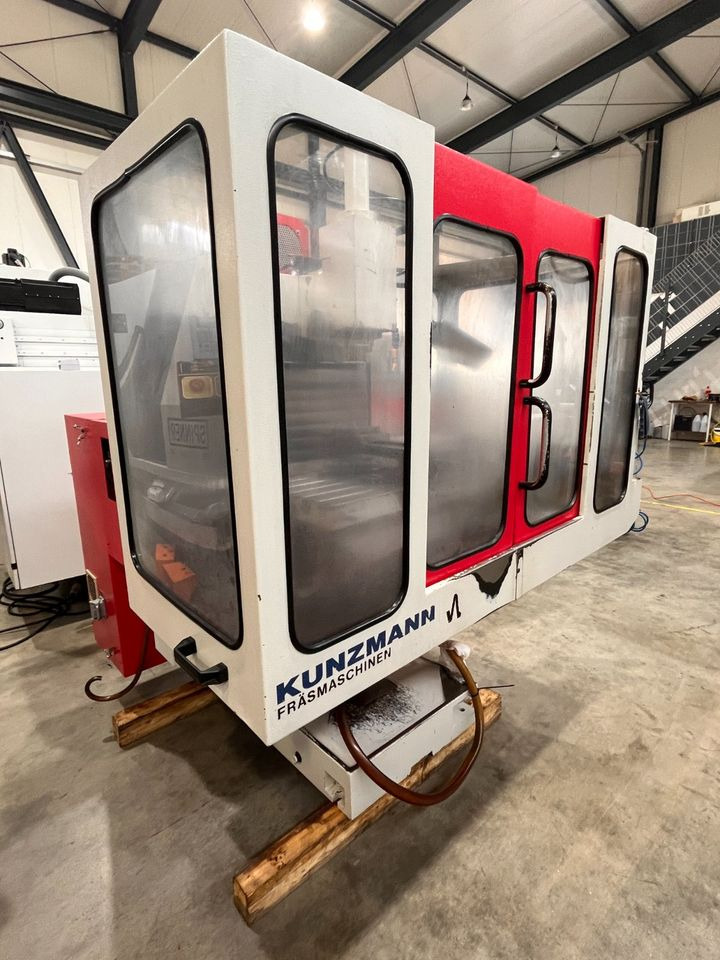 Werkzeugfräsmaschine Fräsmaschine KUNZMANN WF 4/3 TNC124 - Фреза за метал: снимка 3 Werkzeugfräsmaschine Fräsmaschine KUNZMANN WF 4/3 TNC124 - Фреза за метал: снимка 3