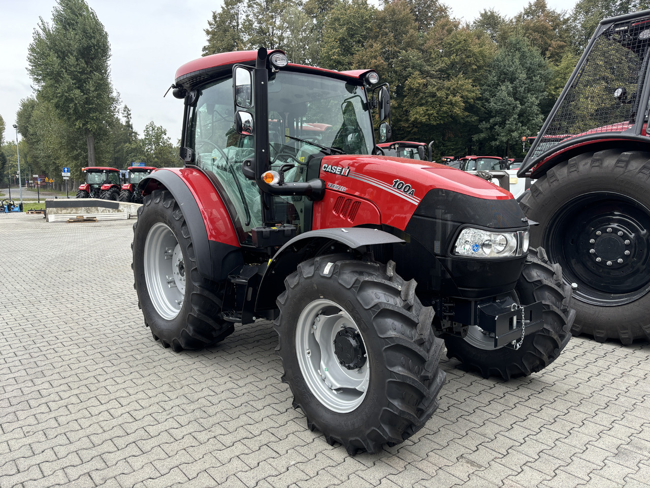 CASE FARMALL 100A - Трактор: снимка 1 CASE FARMALL 100A - Трактор: снимка 1