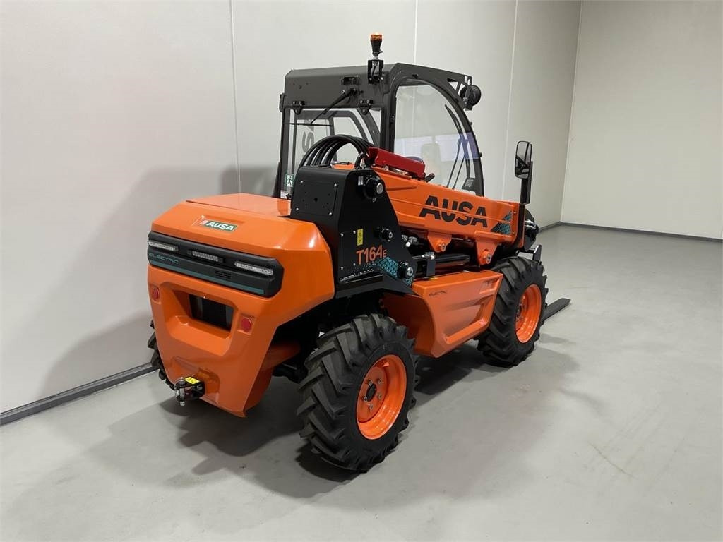 Ausa T164EX4 - Телескопична платформа: снимка 2 Ausa T164EX4 - Телескопична платформа: снимка 2