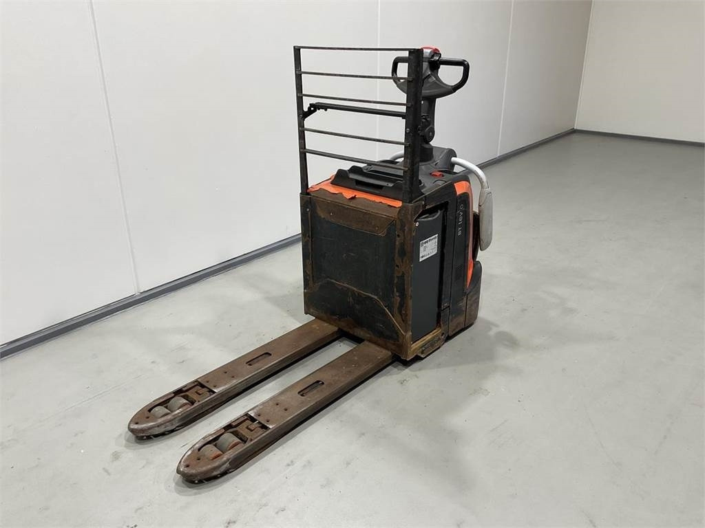BT LPE200 - Палетна количка: снимка 4 BT LPE200 - Палетна количка: снимка 4