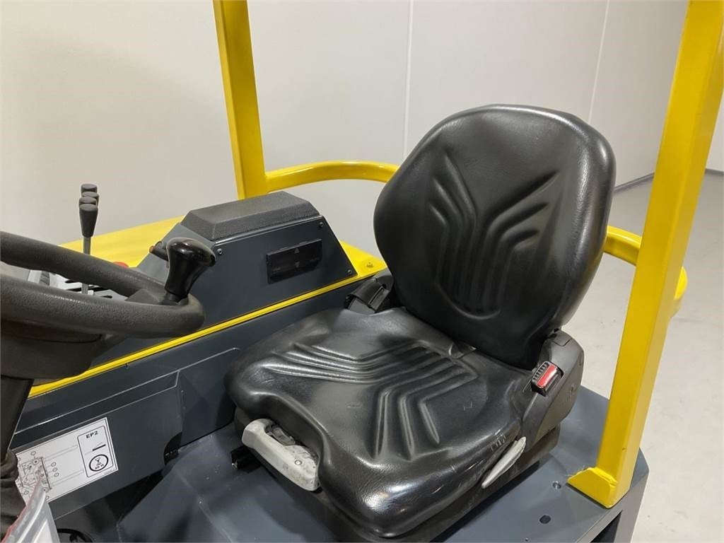Combilift CBE3000 - Ричтрак с движение в 4 посоки: снимка 5 Combilift CBE3000 - Ричтрак с движение в 4 посоки: снимка 5