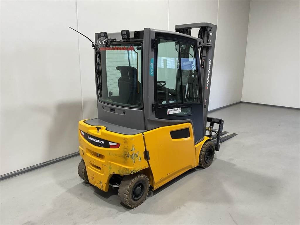 Jungheinrich EFG 320 - Електрокар: снимка 2 Jungheinrich EFG 320 - Електрокар: снимка 2