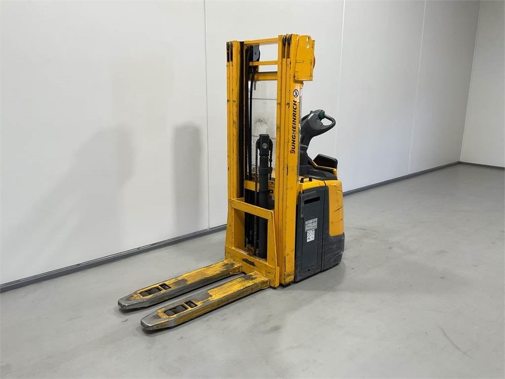 Jungheinrich ERC 220Z - Стакер: снимка 4 Jungheinrich ERC 220Z - Стакер: снимка 4